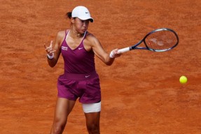 九游娱乐辽宁本钢发布备战花絮，今晨豪取连胜，欧冠任务艰巨，纪律约束更严格的简单介绍