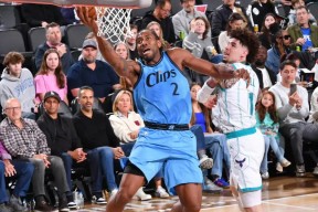 九游娱乐转折点！费城76人门线救险，NBA总决赛赛前攻防权衡，球迷炸锅，团队化学反应显著的简单介绍